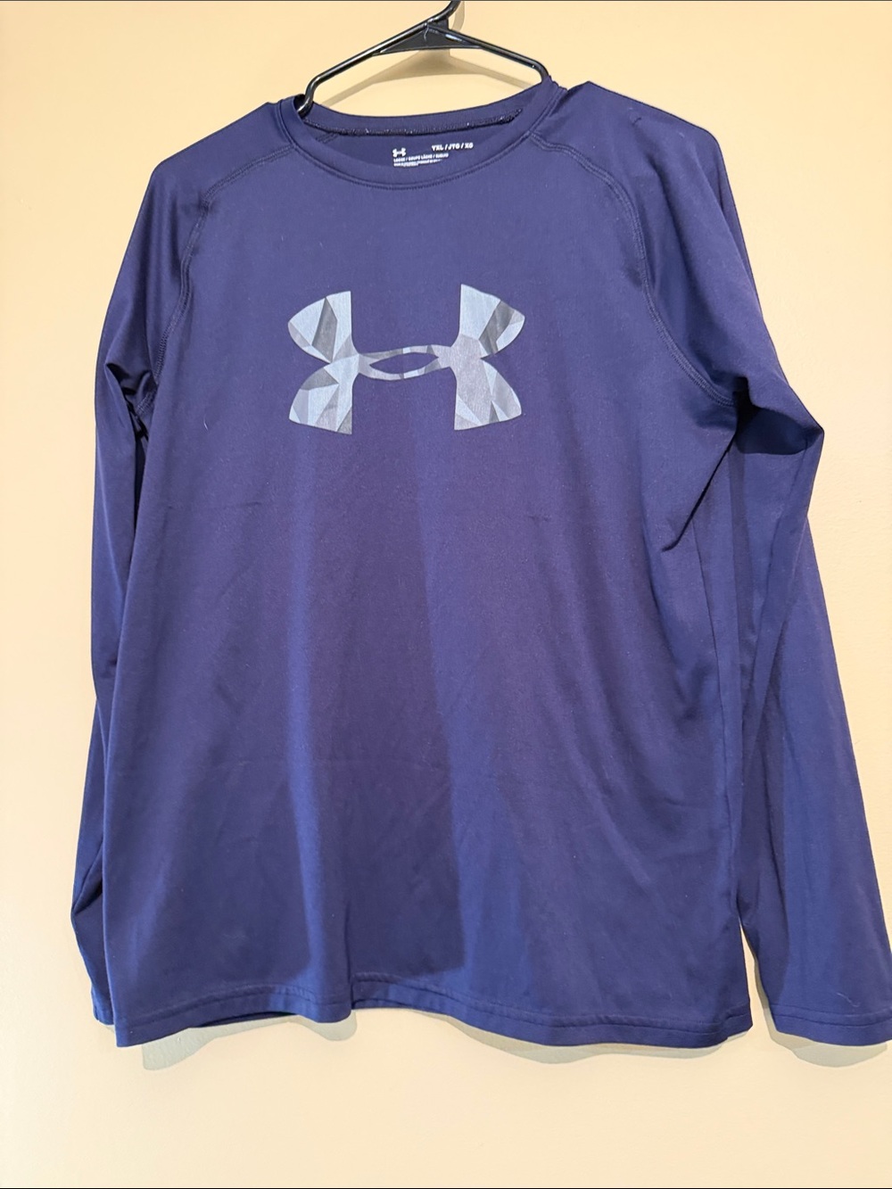 Under Armour Navy Long Sleeve Performance Tee with Geo Logo